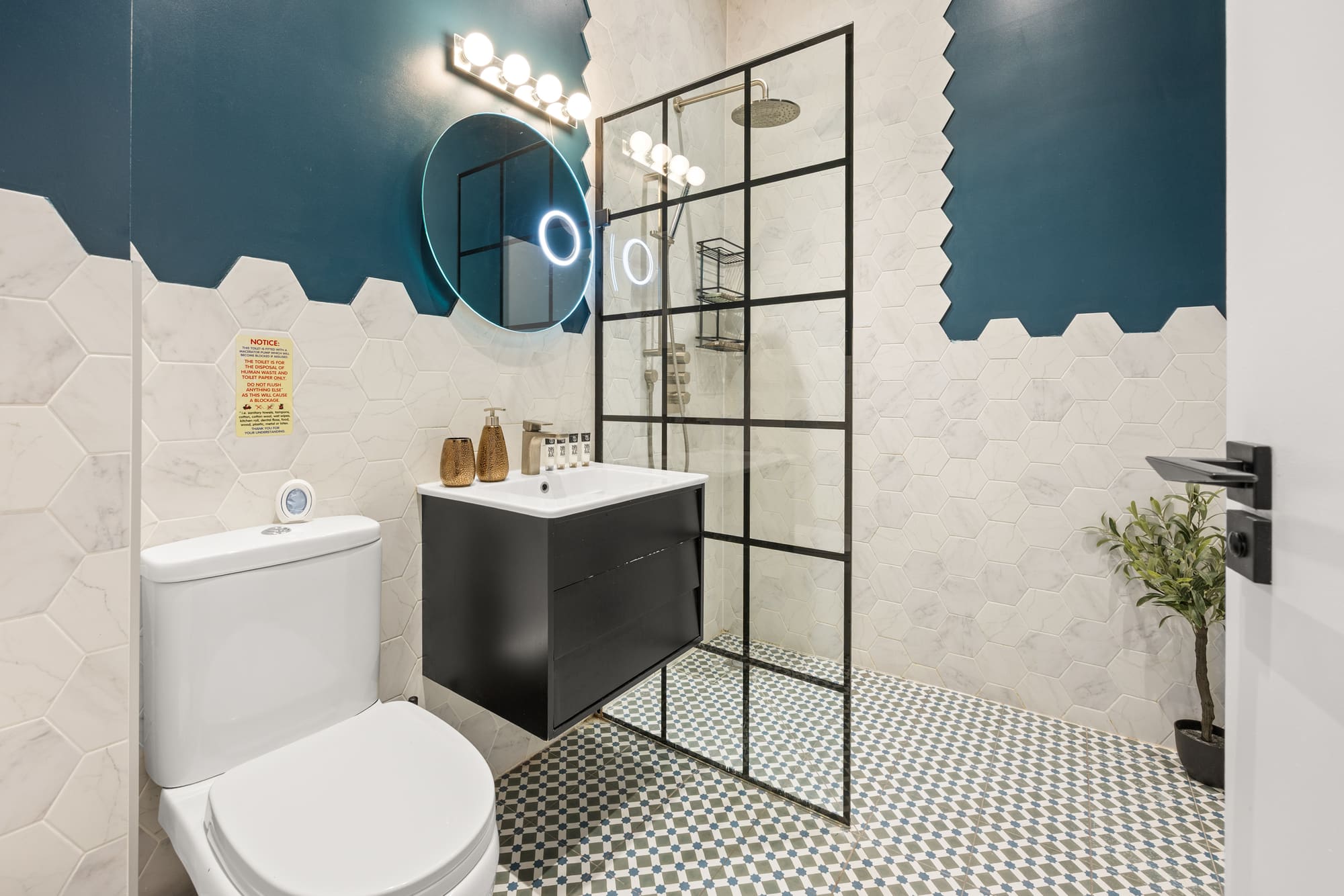 Luxury 3 Bedroom Apartment in Pimlico photo 5